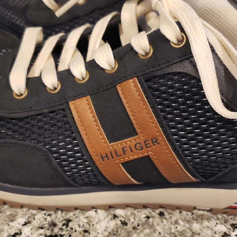 Tommy Hilfiger Navy & Brown Sneakers - Picture 3 of 7
